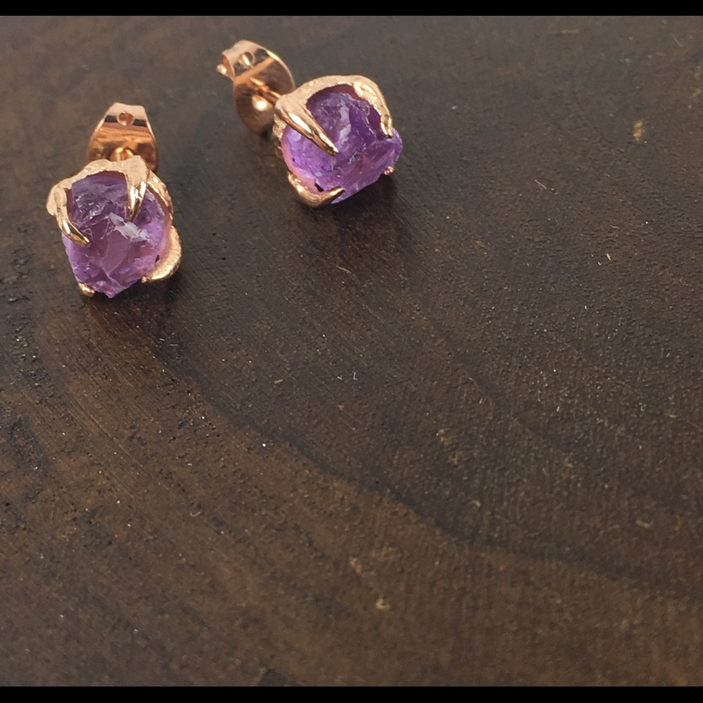 SALE!!! 💙 2 pairs left! Pink Amethyst Earrings - Picture 5 of 6